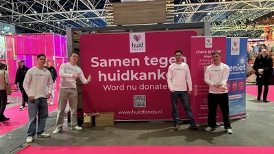 Zon, sneeuw en een gezonde huid: het Huidfonds op de Vakantiebeurs